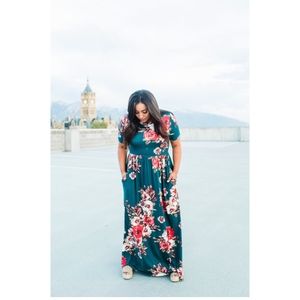 Kenzie Floral Maxi Dress - Tara Lynn Boutique